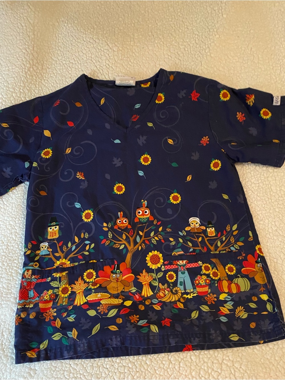 UA Scrubs Navy Top with Autumn Floral and Pumpkin Motif size small